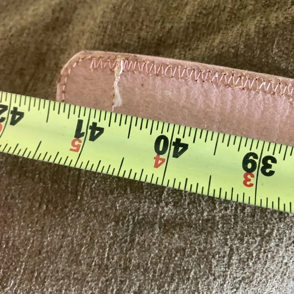 Ladies Vintage Pink 80’s Izod Belt